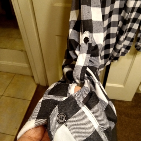 Urban Girl Junior Plus Size Checked Flannel Shirt - Picture 3 of 5